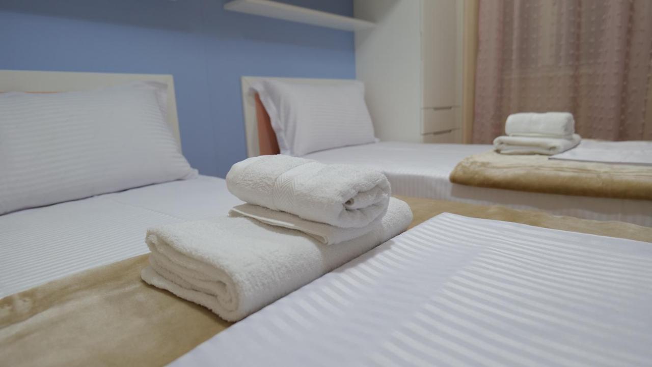 City Center Apartment Niko 04 티라나 외부 사진